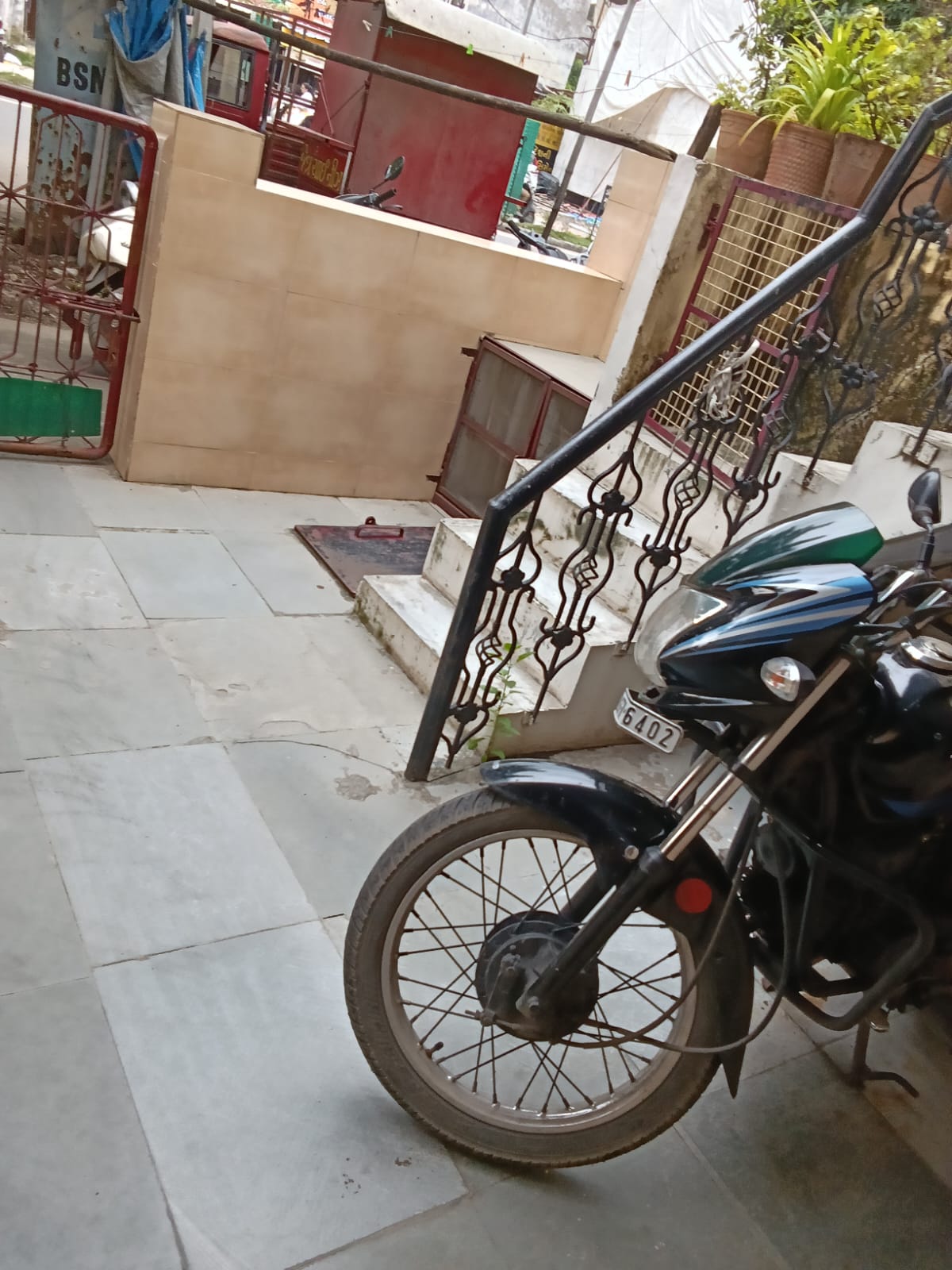 2 BHK house in komplex, Vadodara