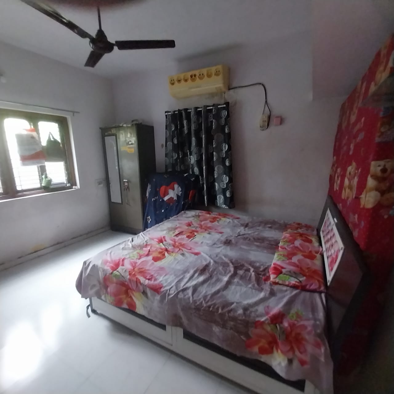 3 BHK house in Vesu, Surat