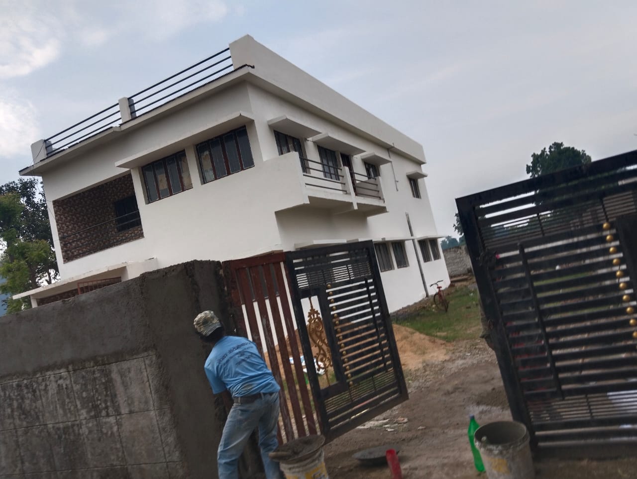 10 BHK house for rent in Chakradhar Nagar, Raigarh