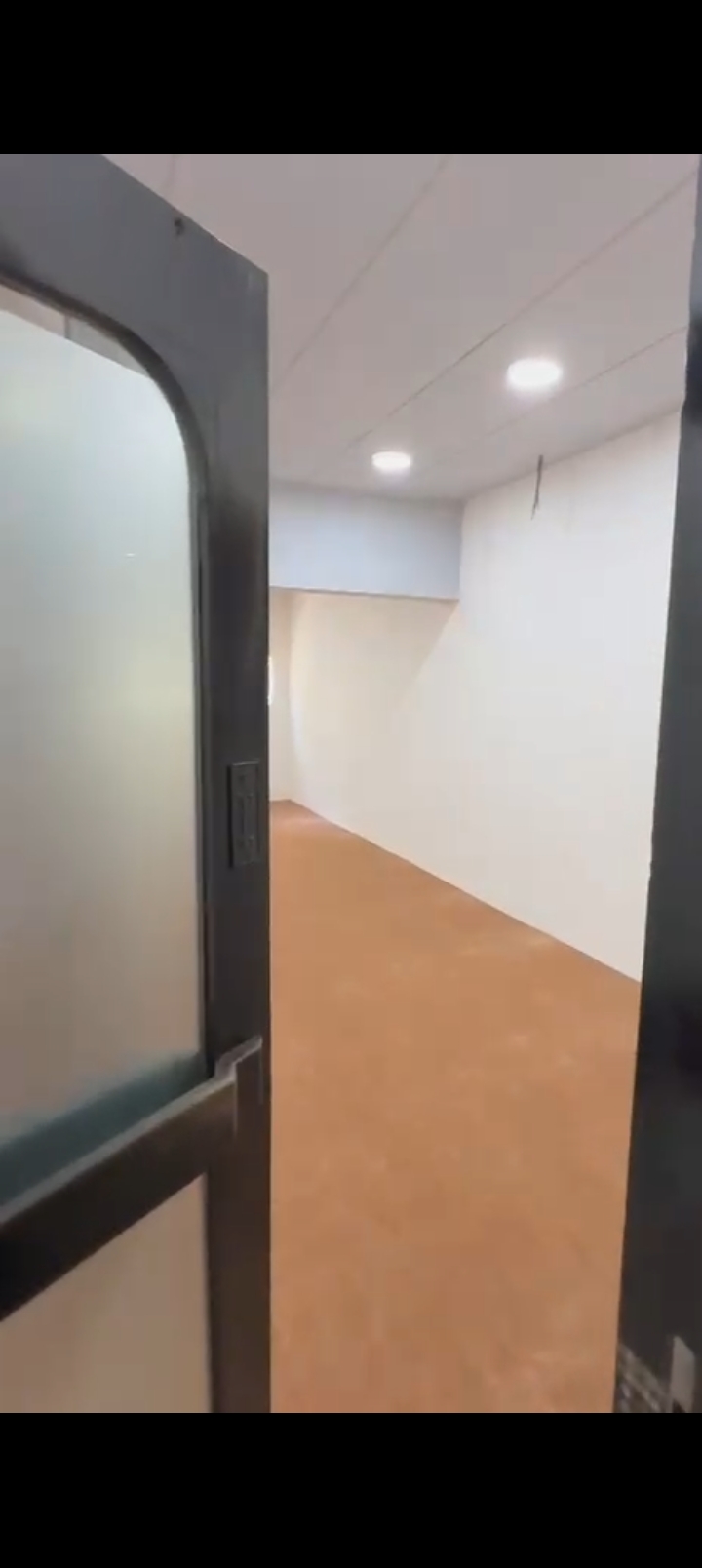740 sqft office in Cuffe Parade, Mumbai