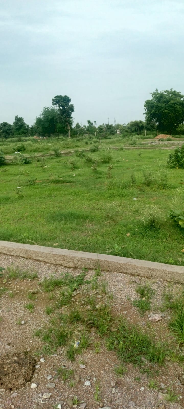 2000 sqft plot in Jhansi